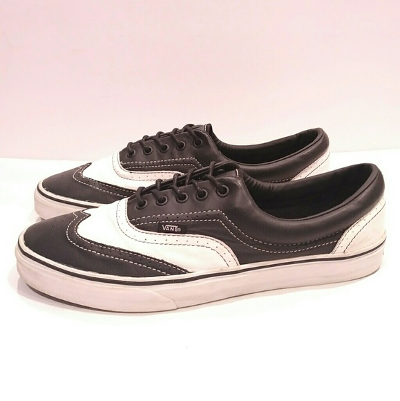 wingtip vans black and white